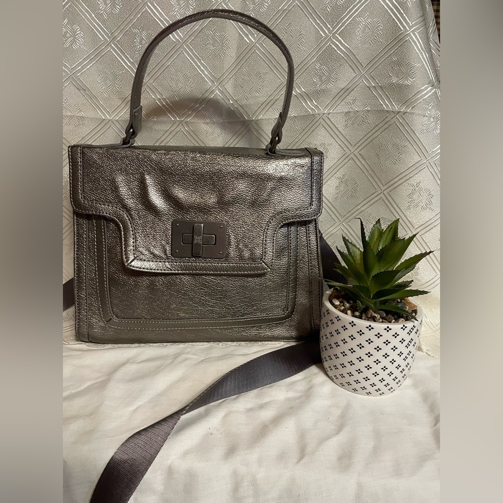 Vera Wang hand bag